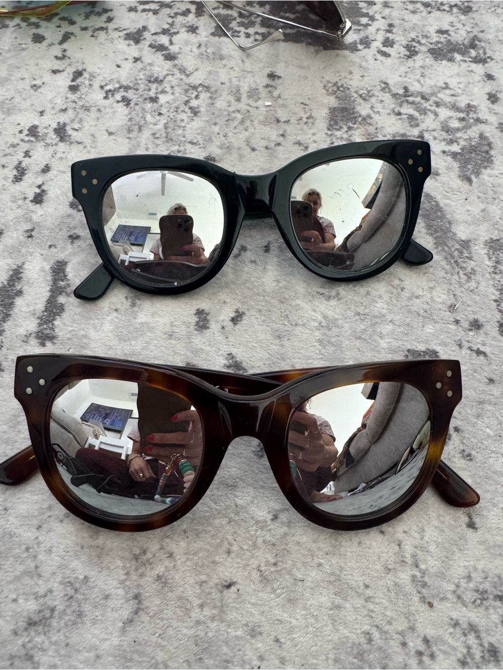 Slight Cat-Eye Mirrored Sunglasses in Black & Brown TortoiseShell